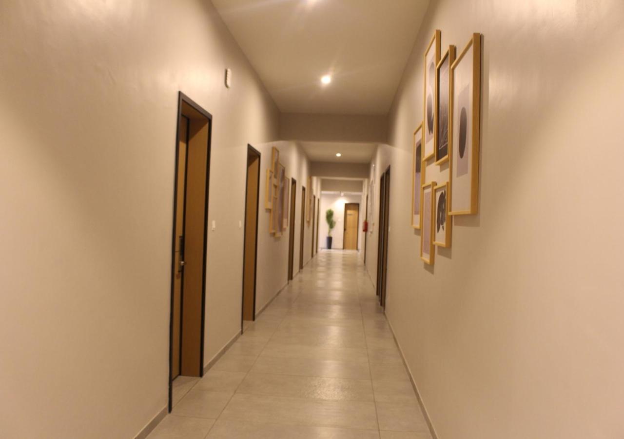 Ixoras Hotel Lemba Kinshasa Esterno foto